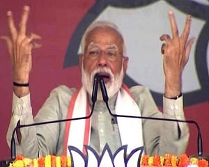 Modi challenges Opposition to prove if he has amassed assets