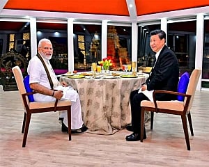 Modi-Xi meet in Mamallapuram reflects positive atmospherics; signals recalibration of ties