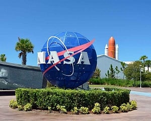 Moon's surface acts as 'chemical factory' to produce water: NASA
