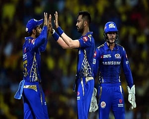 Mumbai Indians win toss, opt to bowl against KKR