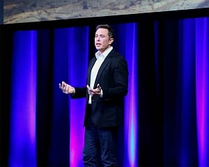 Musk unveils brain-on-a-chip, seeks human trials in 2020