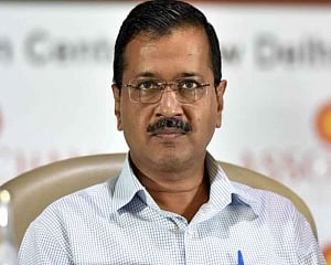 Odd-even rule kicks in Delhi, CM carpools with other ministers