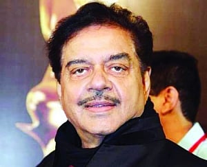 On Cong’s ticket, Shotgun to take on Ravi Shankar