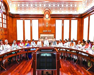 On Day 1, Govt redeems kisan, pension pledges