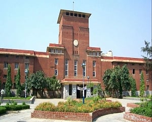 Online registration for undergraduate courses of DU to begin from 8 pm