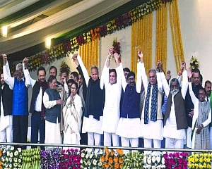 Opp flexes muscles in Ranchi
