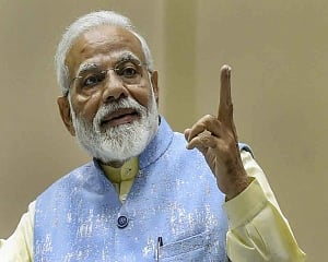 Opposition 'mahagatbandhan' will send country to ICU: Modi
