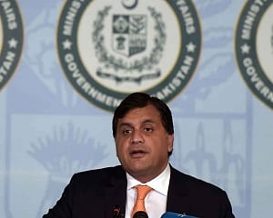 Pak says Kashmir issue its top foreign policy agenda