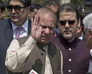 Pakistan law ministry removes anti-corruption judge after video controversy