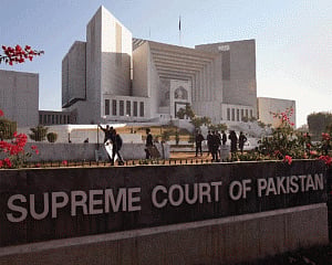 Pakistan SC bars private channels from airing Indian films, TV shows