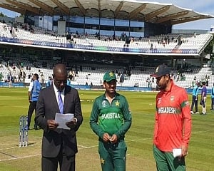 Pakistan win toss, elect to bat against Bangladesh