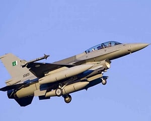 Pakistani jet fighters fly close to LoC in Poonch