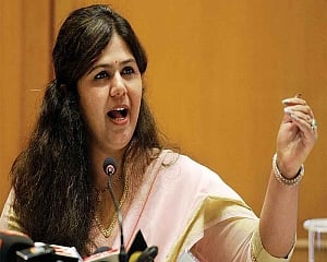 Pankaja Munde not quitting BJP: Maha party chief