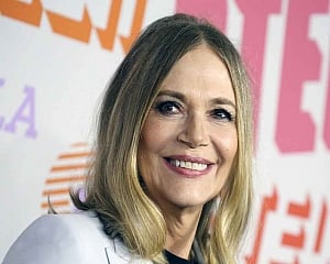 Peggy Lipton, 'Mod Squad' and 'Twin Peaks' star, dies at 72