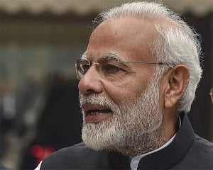PM greets Navy personnel on Navy Day