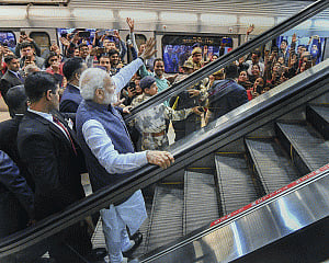PM to inaugurate metro's Red Line extension to Ghaziabad