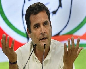 PM with Amit Shah at presser is unprecedented: Rahul