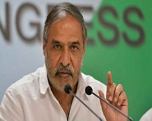 Poll verdict in Haryana, Maharashtra moral defeat of BJP: Cong