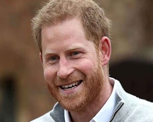 Prince Harry accepts apology for intrusive images