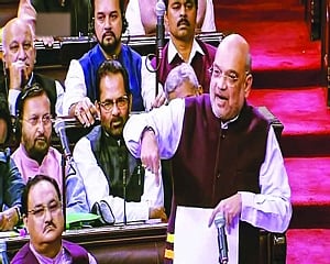 Priyanka’s security breach result of mix-up on Rahul’s arrival: HM