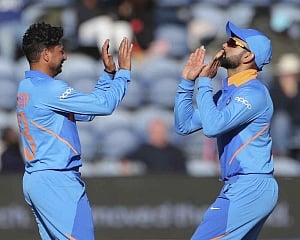 Rahul all but seals No 4 slot with ton, Dhoni blazes to hundred in big Indian win