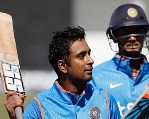 Rayudu alleges corruption in HCA; seeks Telangana Min's Intervention