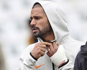 Recovering Dhawan hits the gym