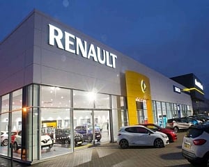 Renault tries to reassure partner Nissan on Fiat plans