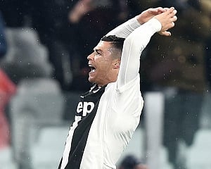 Ronaldo on target as Juventus cruise before Atletico showdown