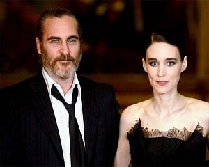 Rooney Mara, Joaquin Phoenix engaged