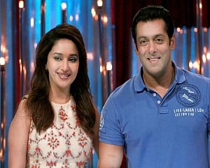Salman, Madhuri celebrate 25th anniversary of 'Hum Aapke Hai Koun..!'