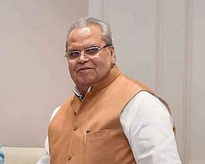 Satya Pal Malik to take oath as Goa governor on November 3