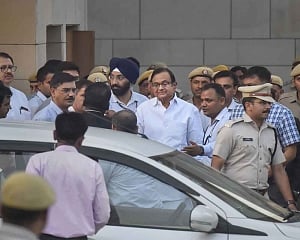 SC extends protection from arrest to Chidambaram till Thursday in INX Media case