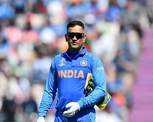 Selectors should have proper talk on Dhoni's future: Kumble