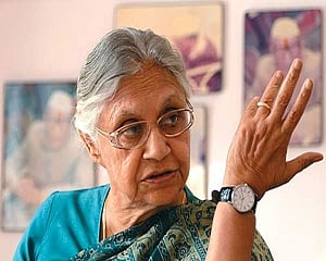 Sheila Dikshit meets working presidents; to take charge on Jan 16
