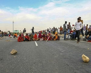 Shots fired, police vehicles torched: Gujjar agitation in Rajasthan turns violent