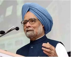 Slowdown, government apathy affecting economy: Manmohan