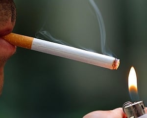 Smoking not linked to higher dementia risk: Study