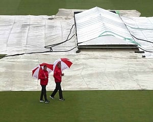Sri Lanka split points for second successive time after match washed out