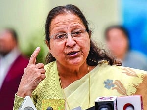 Sumitra makes BJP ‘worry-free’, says won’t fight LS poll this time