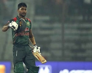 Tamim Iqbal pulls out of India tour, Imrul Kayes named replacement for T20s