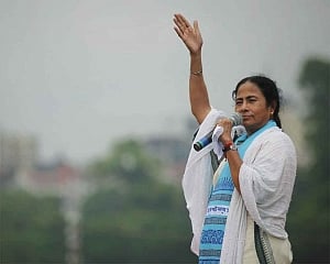 TMC eyes Delhi, says its mega rally will sound BJP's death knell