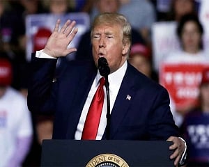 Trump says Apple will spend 'vast sums' in US
