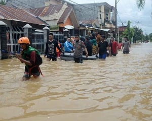 Two dead, hundreds evacuated amid severe Indonesia floods