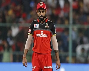 Umpires should keep their eyes open, this is not club cricket, says Kohli, Rohit agrees