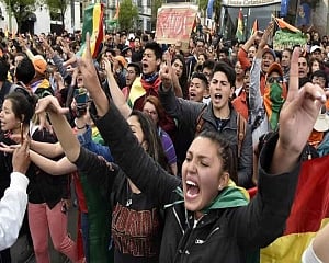UN urges 'urgent' de-escalation of Bolivia violence