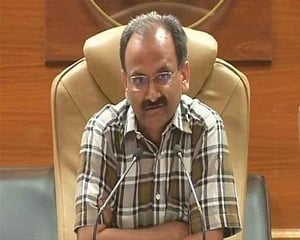 UP govt transfers principal secy home, 25 other IAS officers