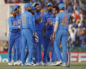 Upbeat India look to end on a high