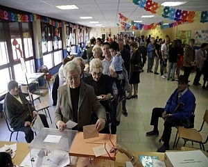Voting begins in Spain election marked by far-right resurgence