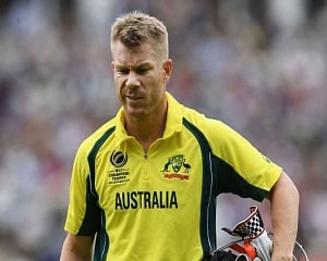 Warner smacks century on return from elbow surgery